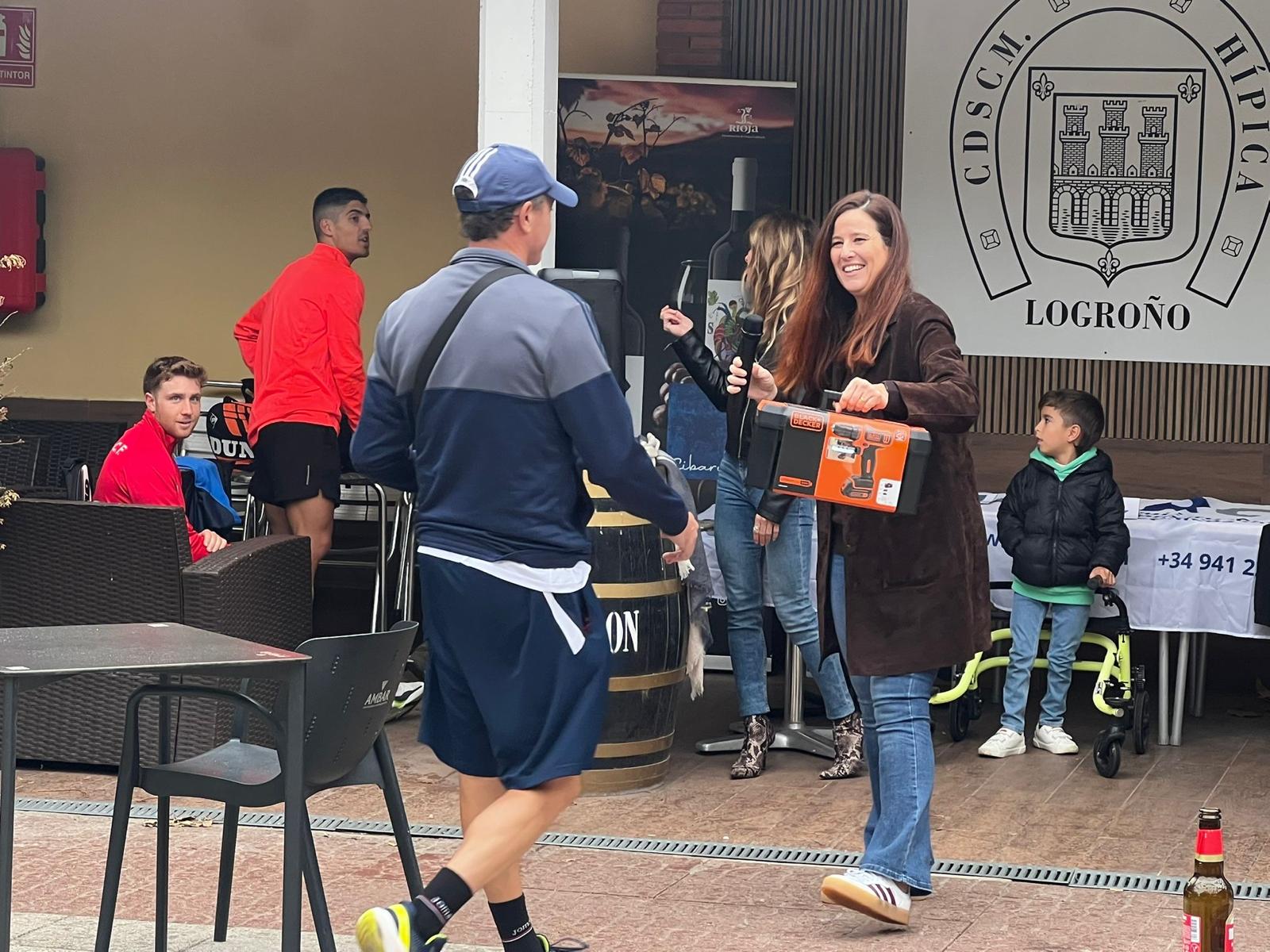 12ª Jornada de Pádel COAC La Rioja a beneficio de la AECC